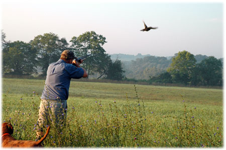 Cacciatore con cane Cacciatore con cane